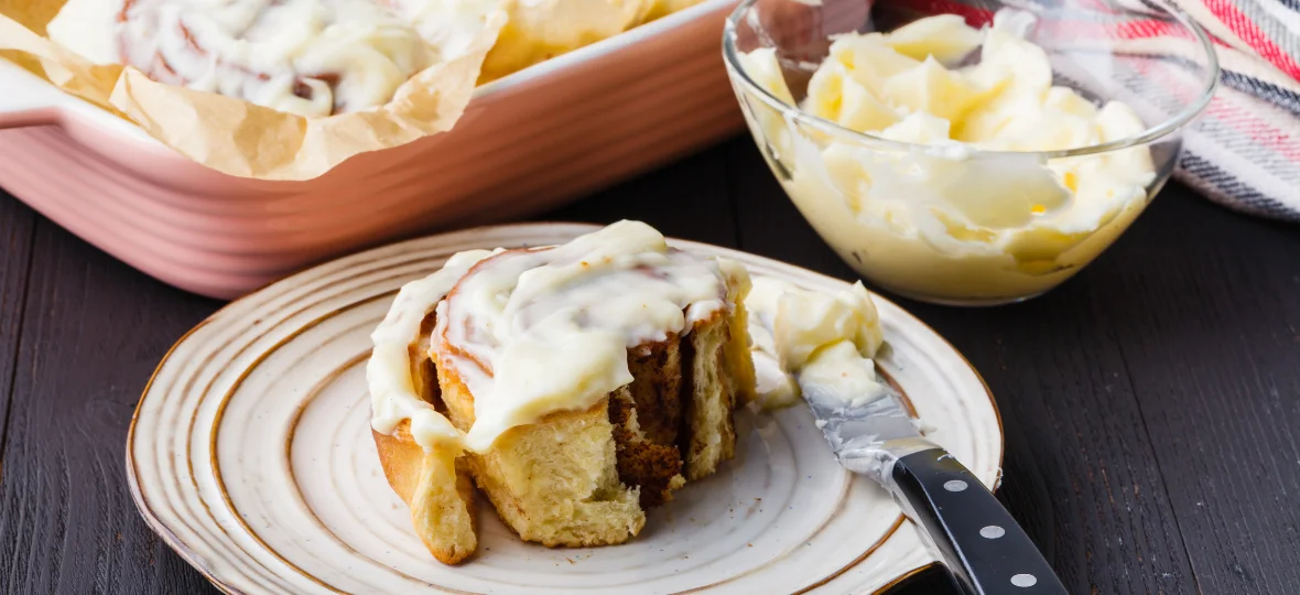 Golfeados (Sticky Buns with Cheese)