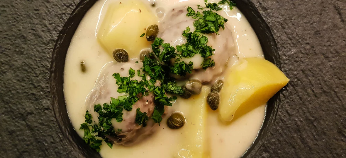 Königsberger Klopse (Meatballs in White Sauce)