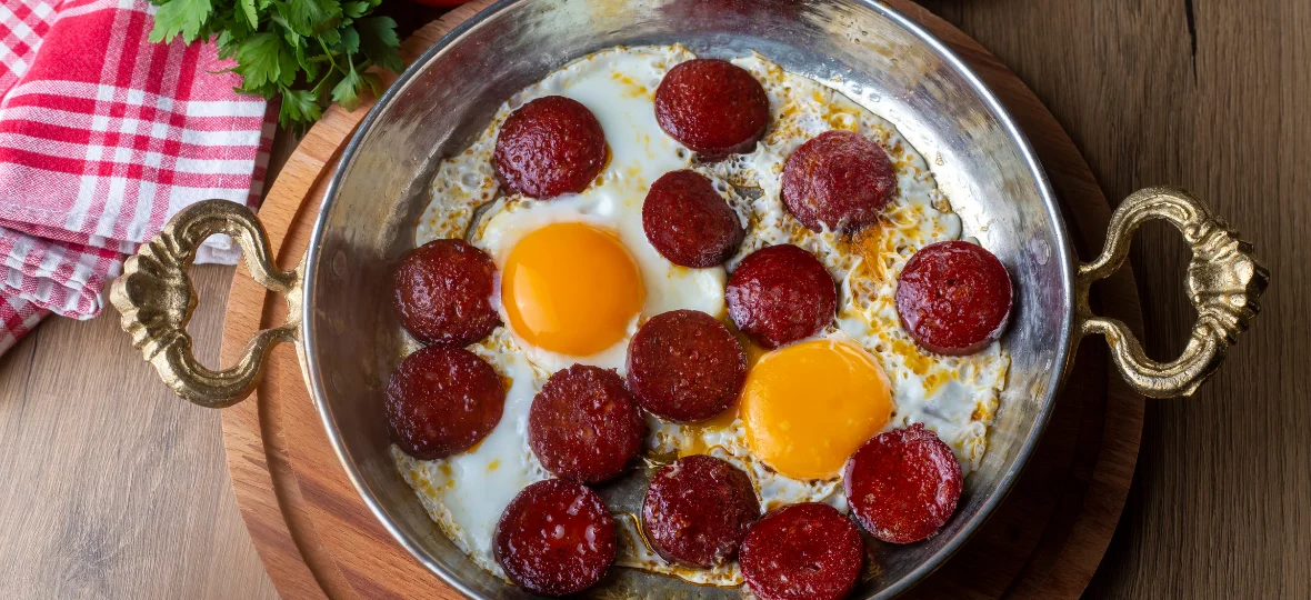 Sucuklu Yumurta (Eggs with Turkish Sausage)