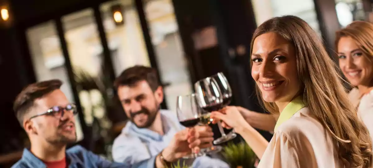 PUT YOUR VENUE IN FRONT OF THOUSANDS OF FOODIES