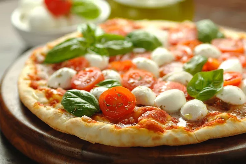 Mezza Via